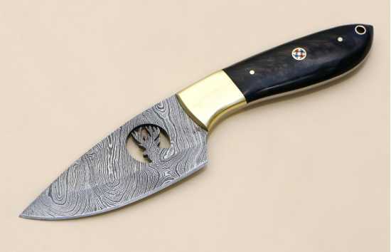 Custom Handmade Stag design Bull Horn Bowie Knife Hunting Damascus Kitchenware