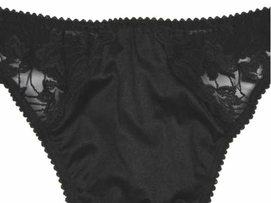 Silhouette Lingerie ‘Cascade Collection’ Black Floral Lace Thong (3100b)