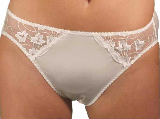 Silhouette Lingerie ‘Cascade Collection’ Pearl Floral Lace Brief (3104pe)