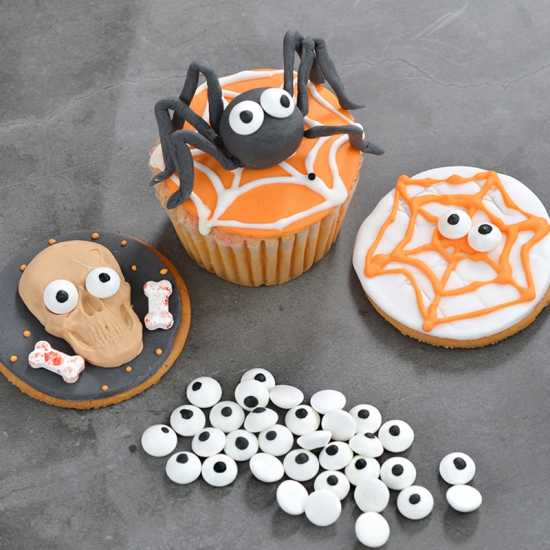Edible cartoon Eye sprinkles(Available in 2 sizes) for cakes and desserts...